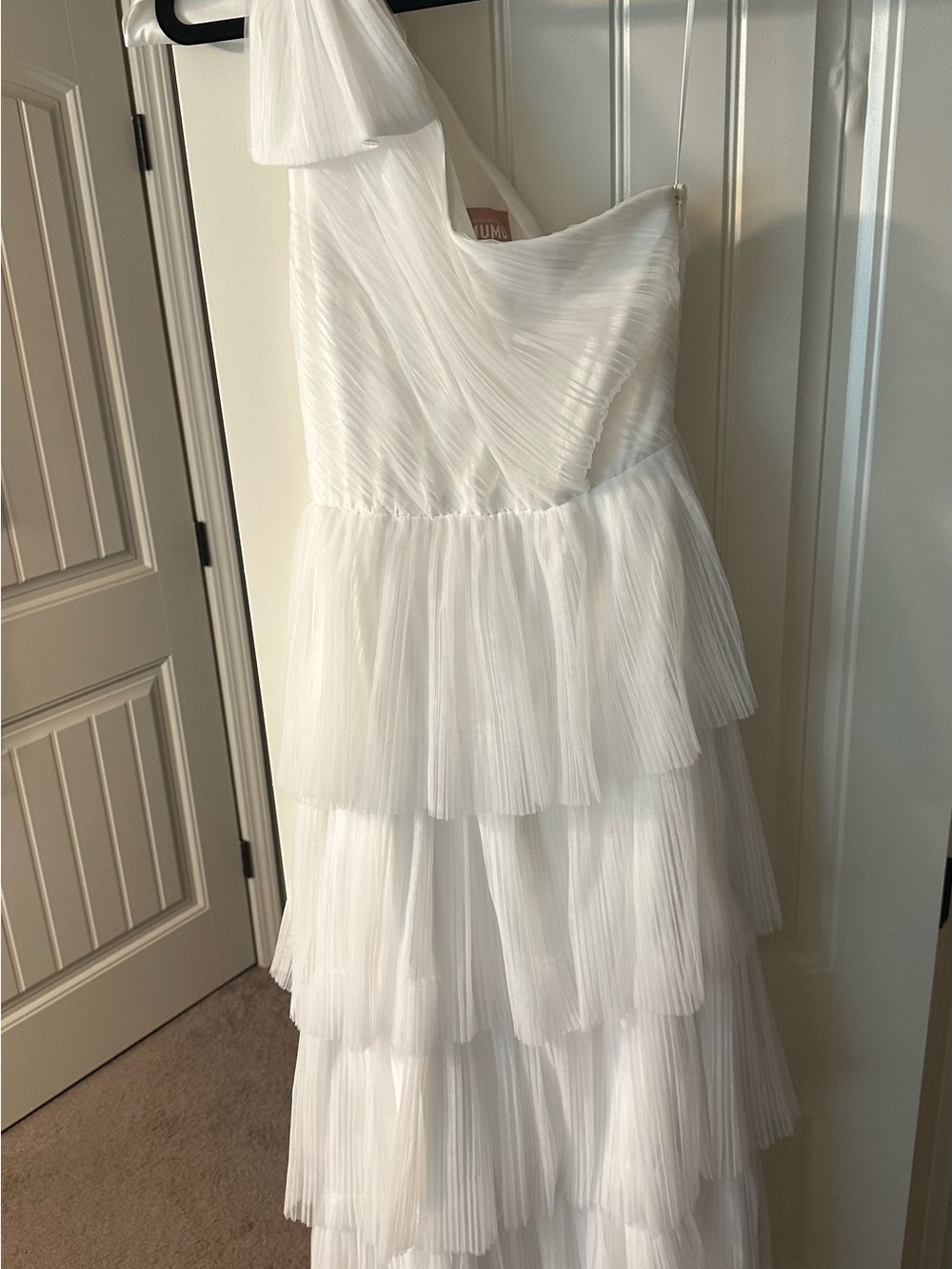 Mumu White One-Shoulder Tiered Tulle Dress